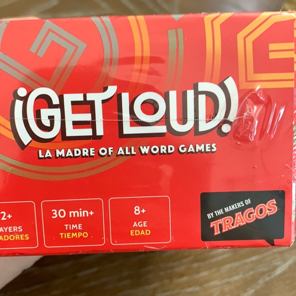 Get Loud word game, bilingual game. NWT